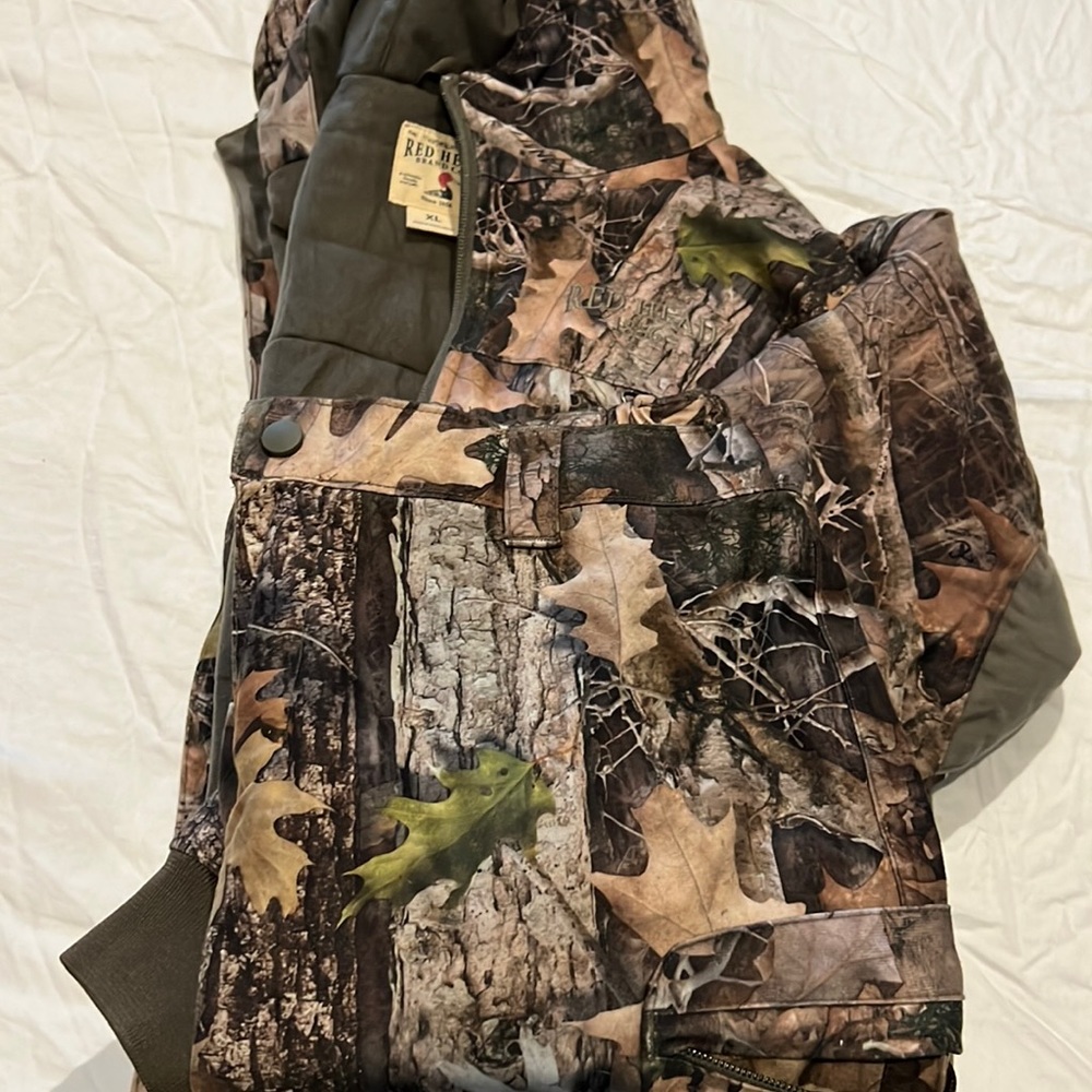 Like new Red Head Youth XL hunting jacket and Pants in Perfect Condition.